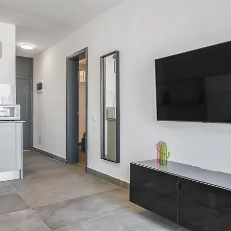 Patalavaca Beach, One Bedroom Apartment Exterior photo